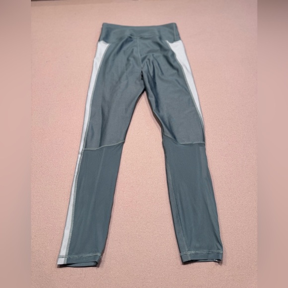 Under Armour Project Rock Green Heatgear Compression Leggings - Picture 4 of 5